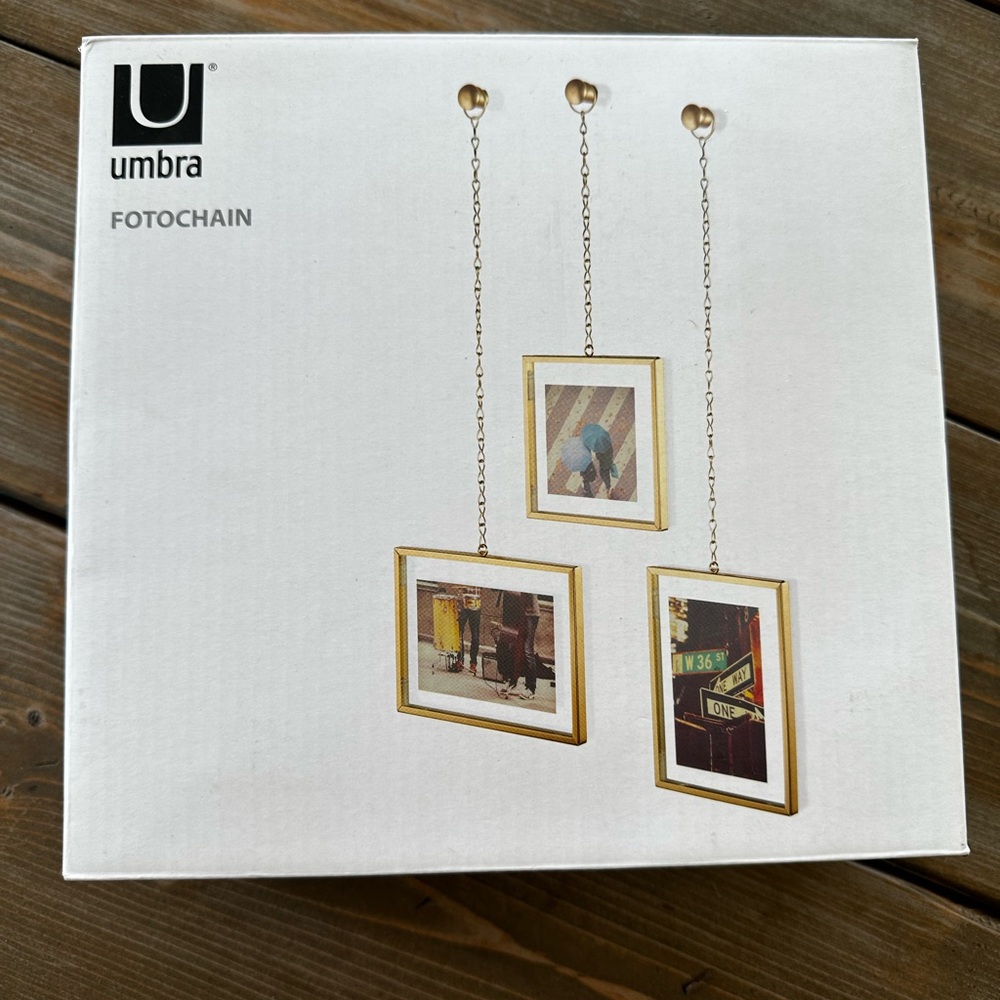 Umbra 3 price gold hanging picture frames